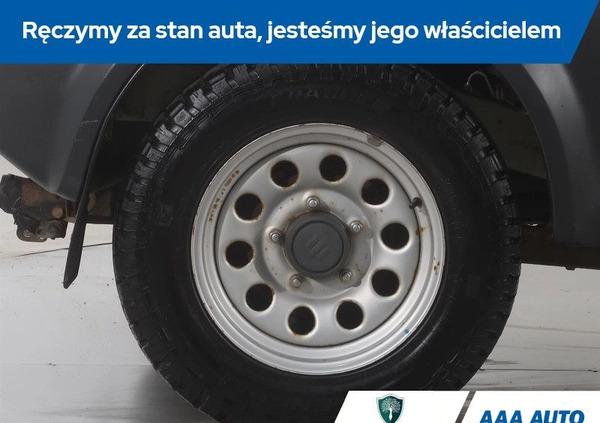 Suzuki Jimny cena 45000 przebieg: 75086, rok produkcji 2011 z Staszów małe 137